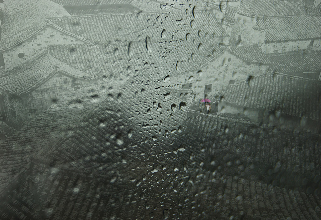 古村雨影