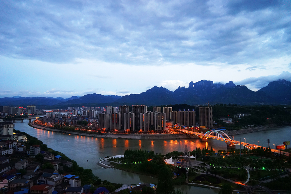茁壮成长的旅游新城