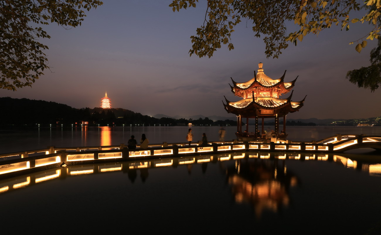 西湖夜话