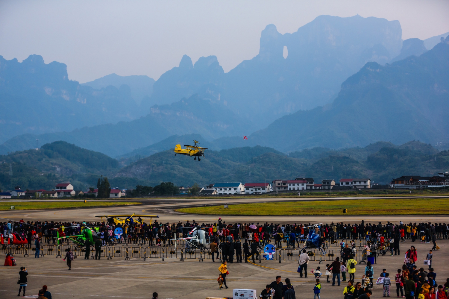 国际航空旅游节1(组图)