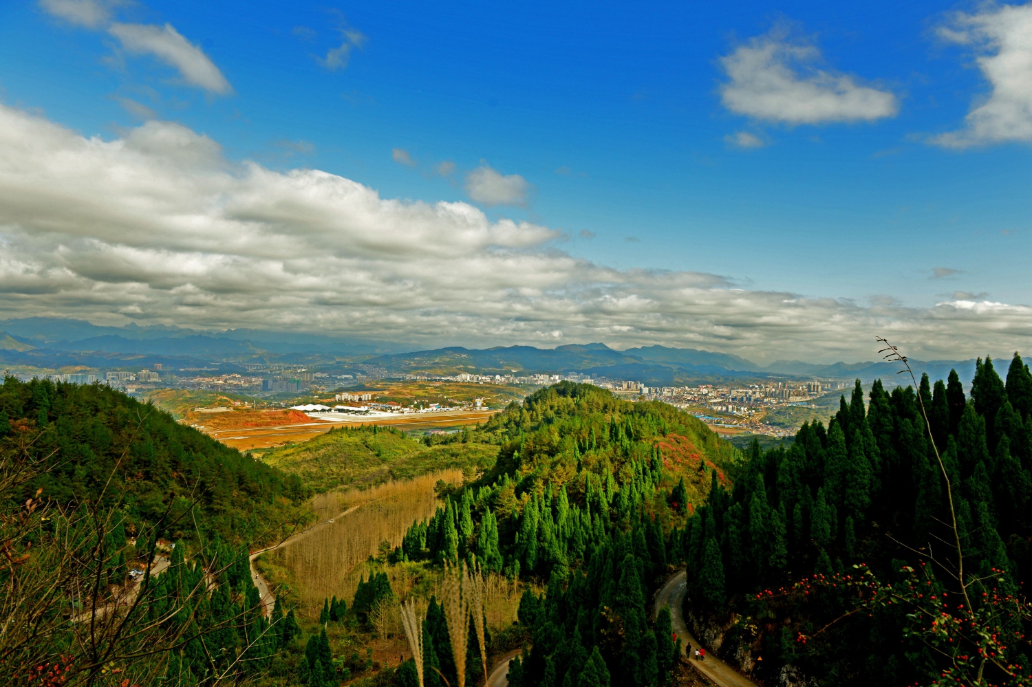 魅力崇山