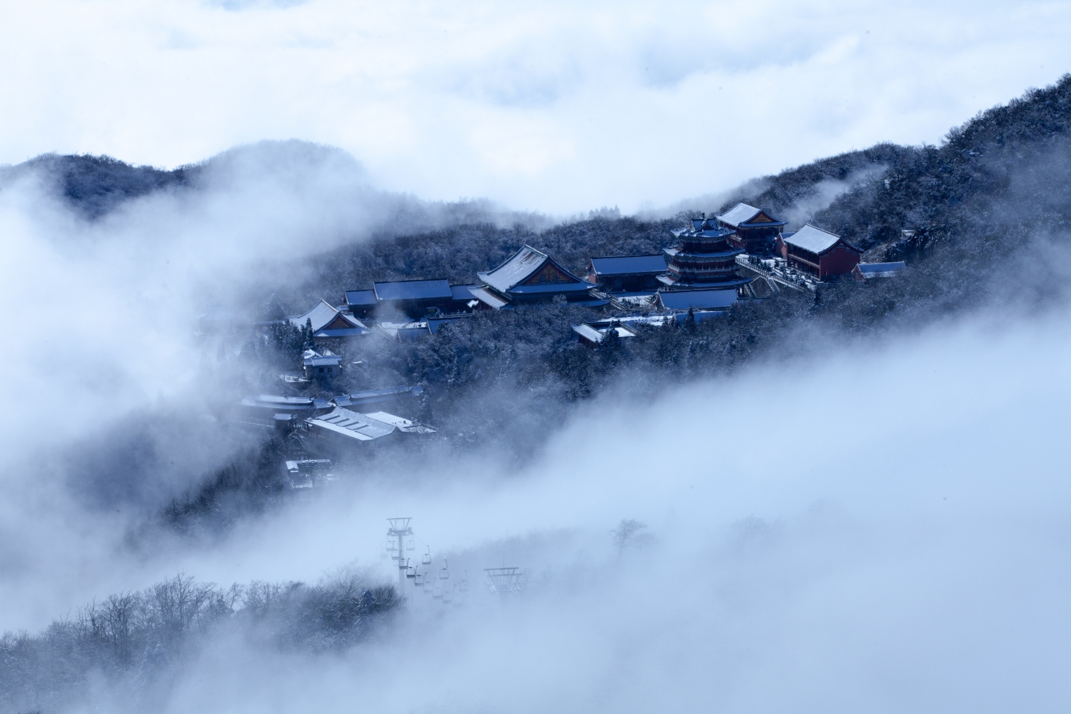 雪墨