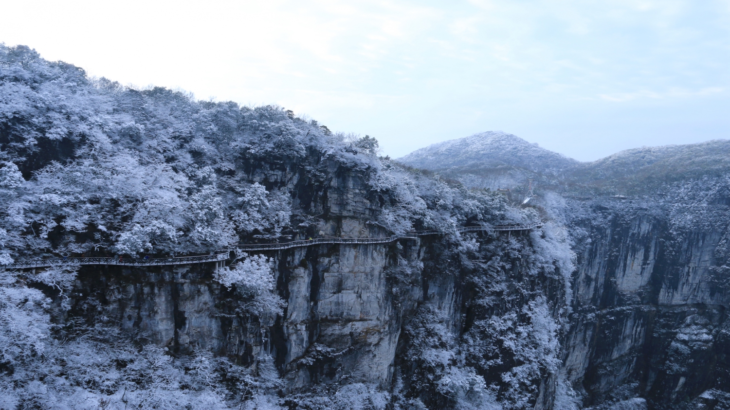雾凇漫仙山《组图》