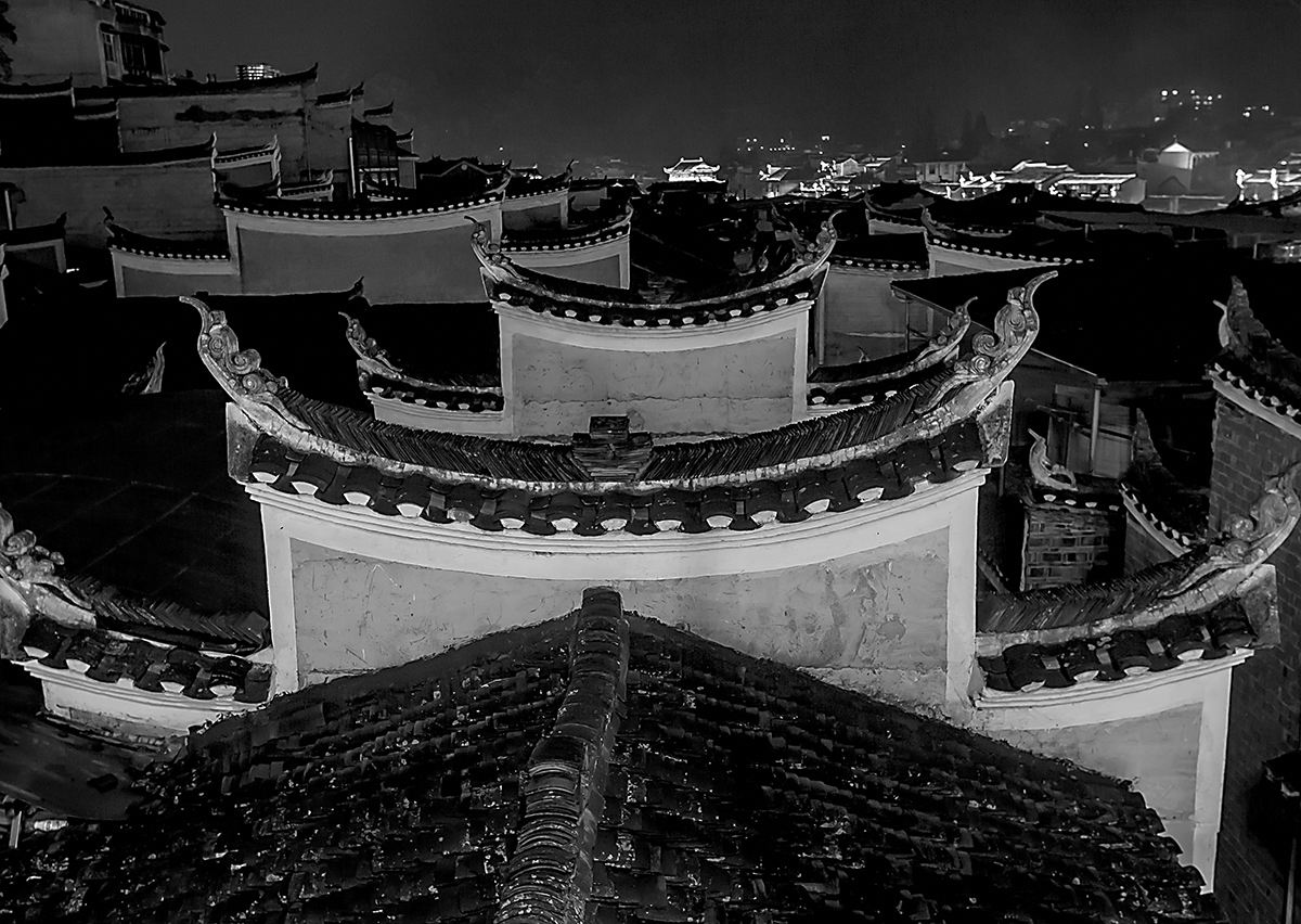 瓦屋上的风景