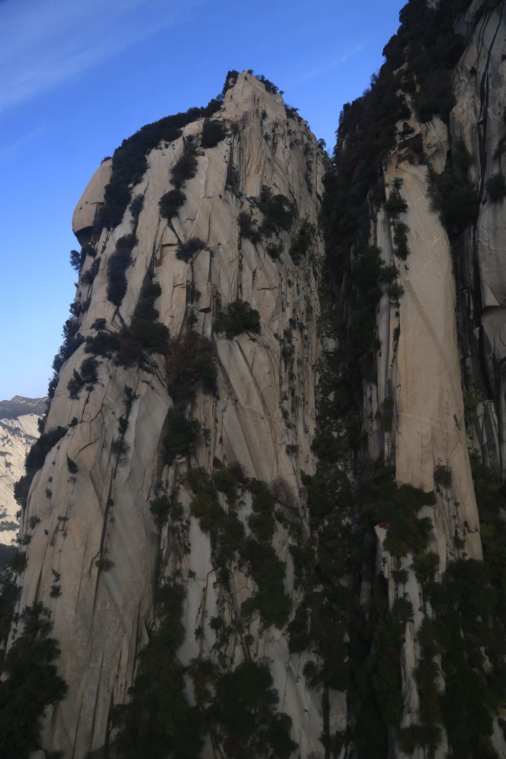 华山