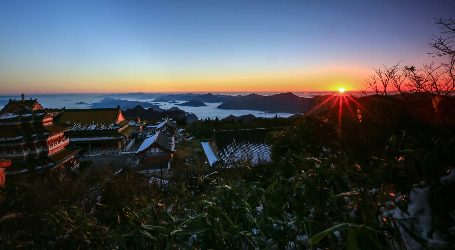 佛门 晨光(组图)2