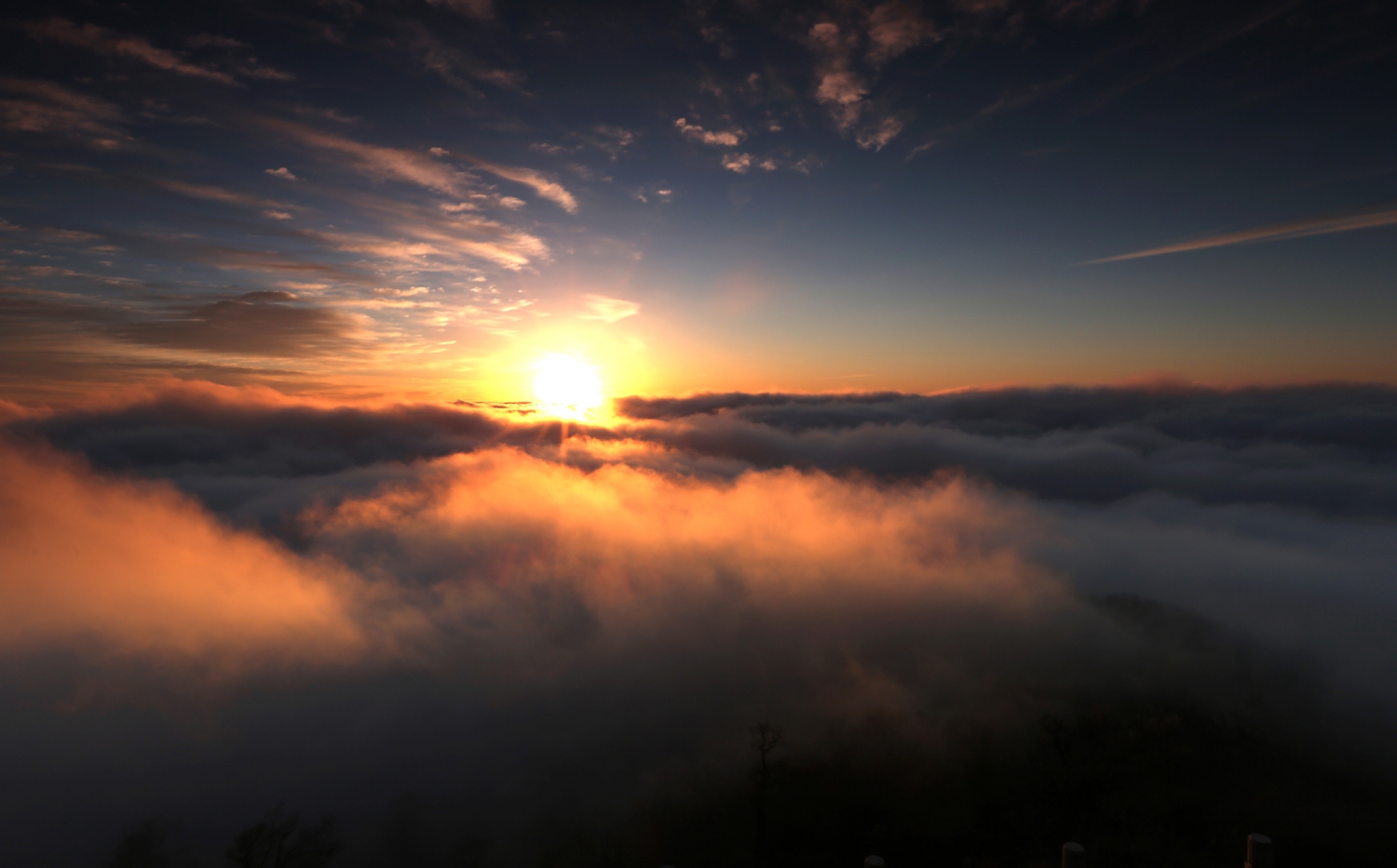 朝霞云海天门山(组图)5