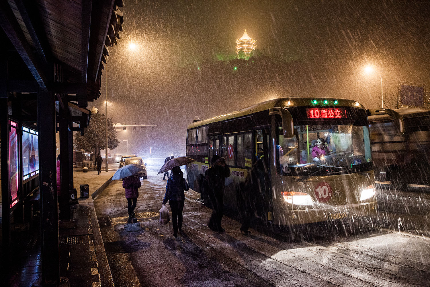 风雪夜归人