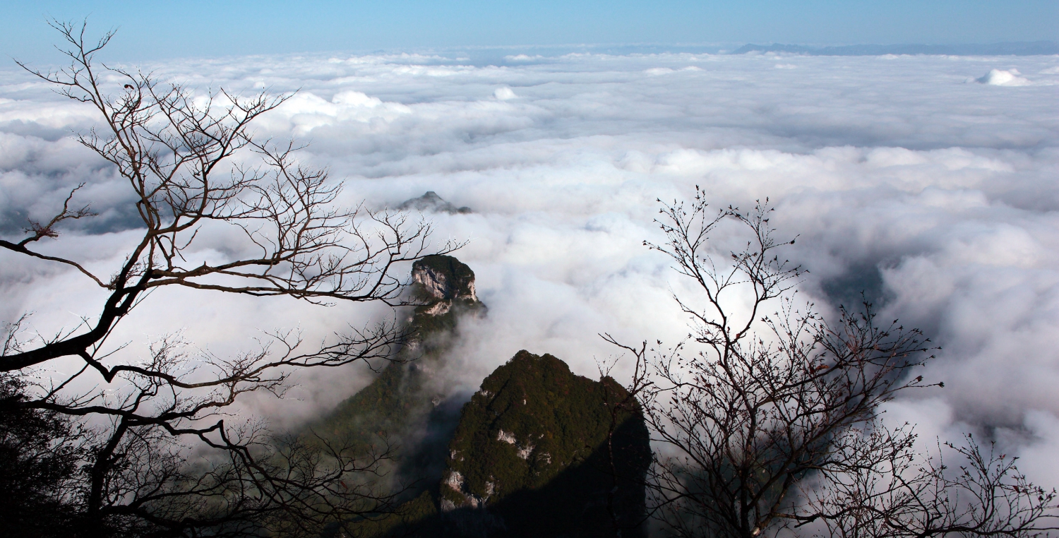 天门山云海