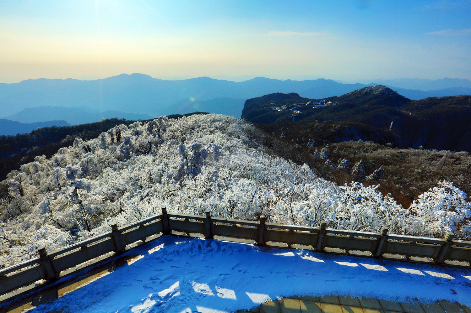 壮丽雪景