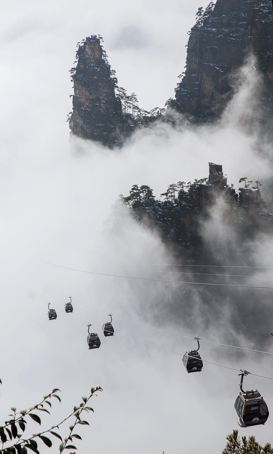 穿越时空（正在调试的天子山索道）