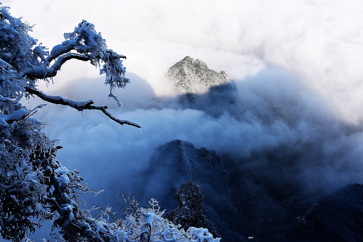冬日天门山