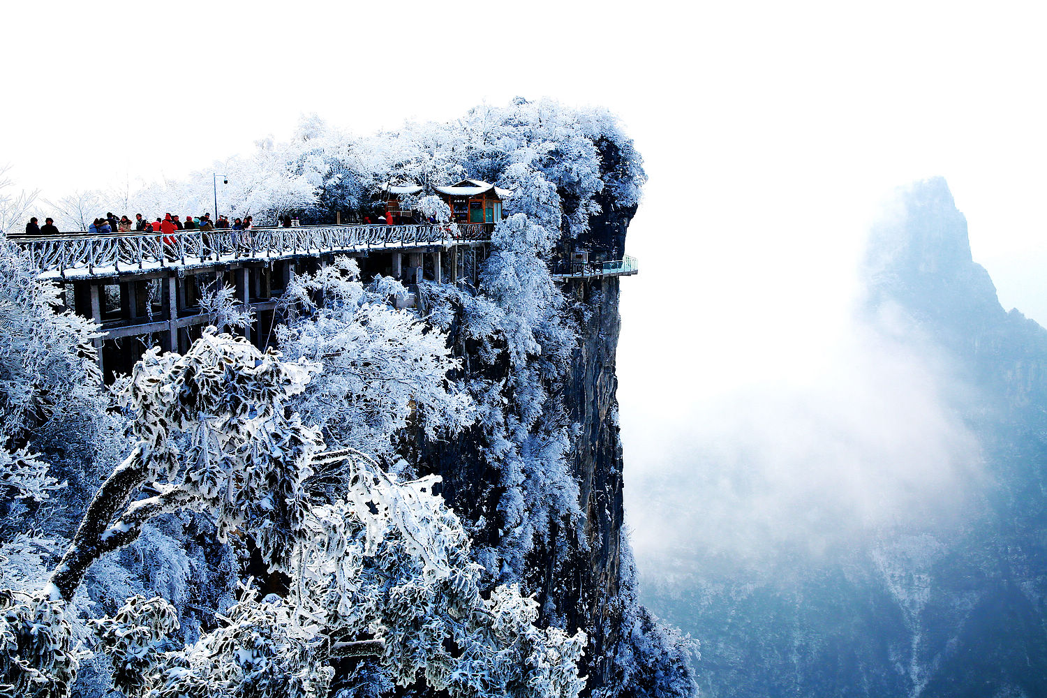 冰雪天门山