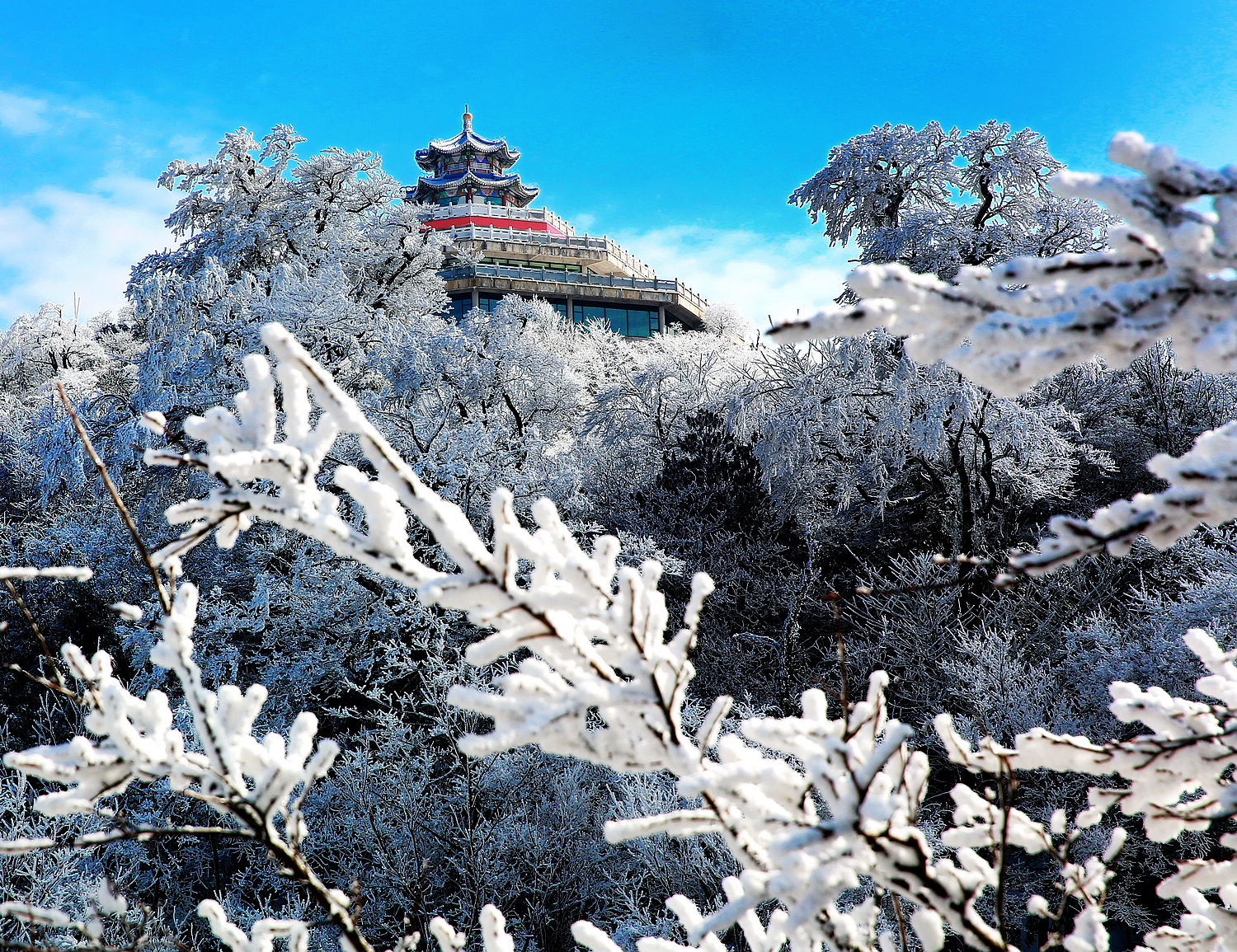 冰雪天门山