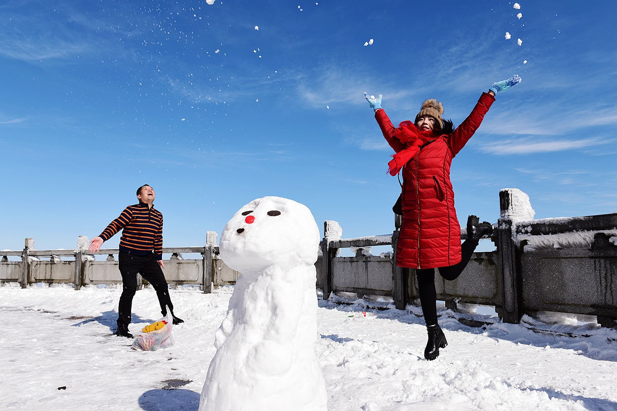 漫天飞雪