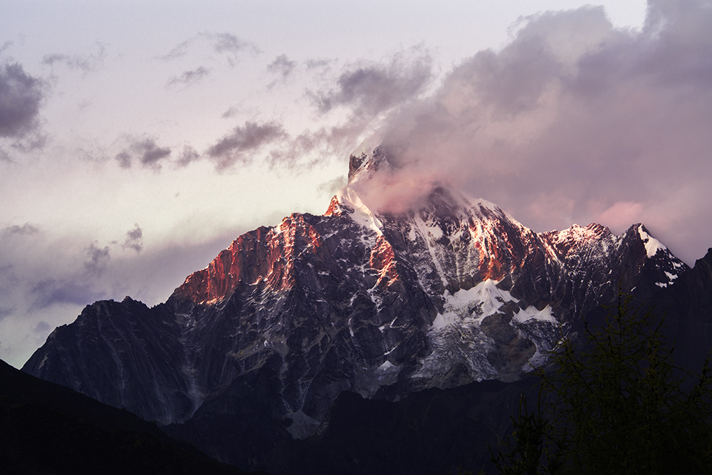 四姑娘山
