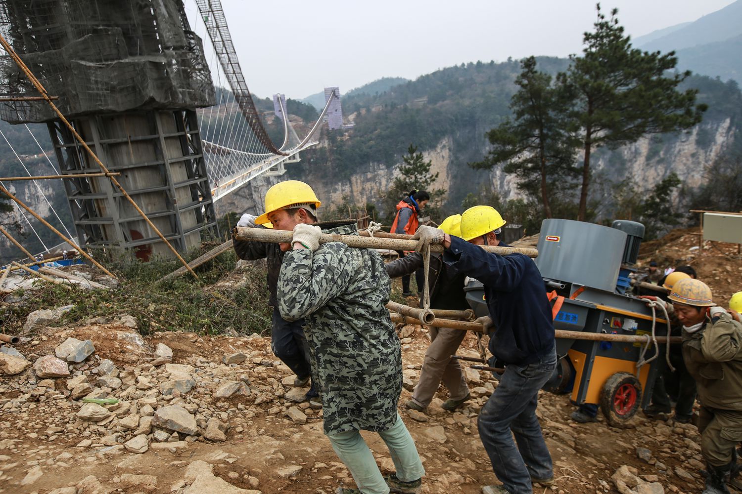 云天渡的建设者-3