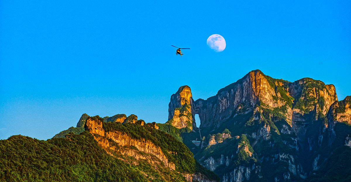 天门胜景