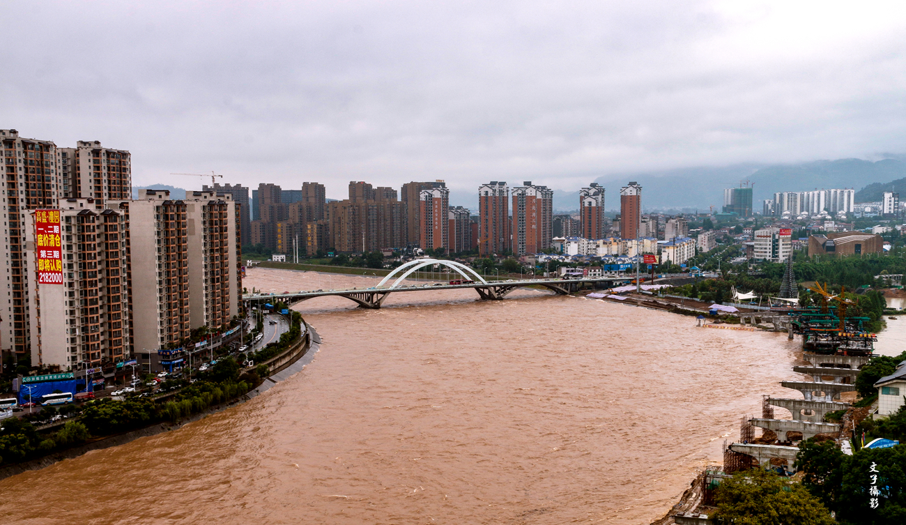 大雨过后2