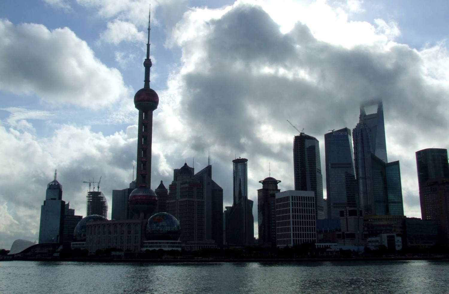 2010年的新外滩风光