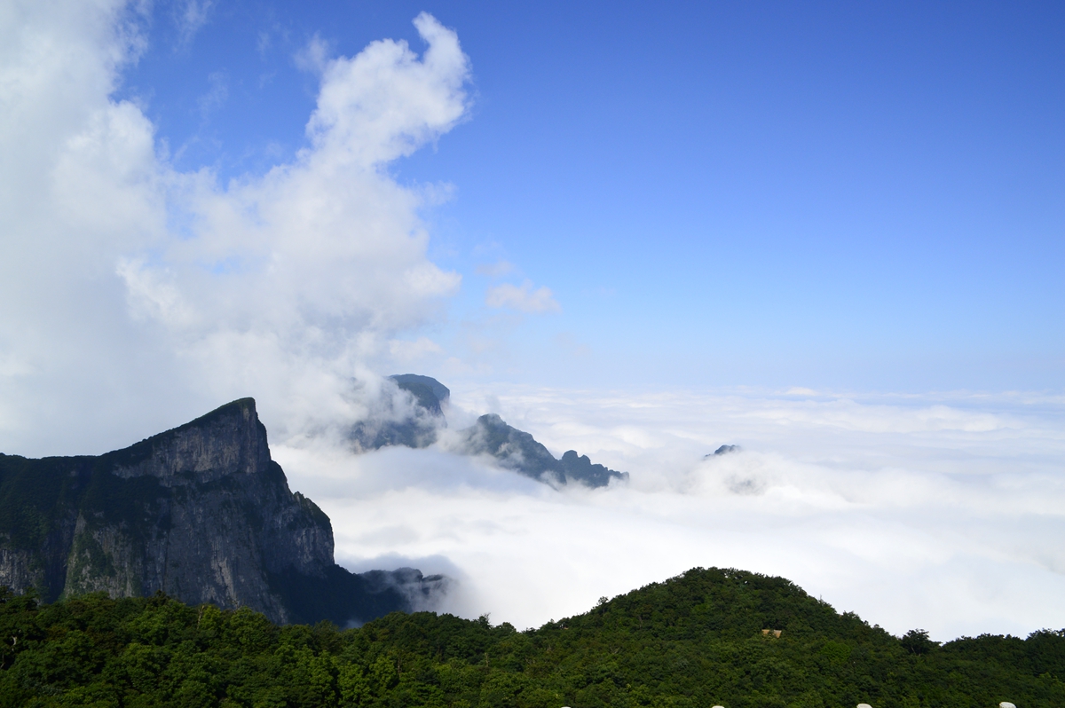 天门山云海1