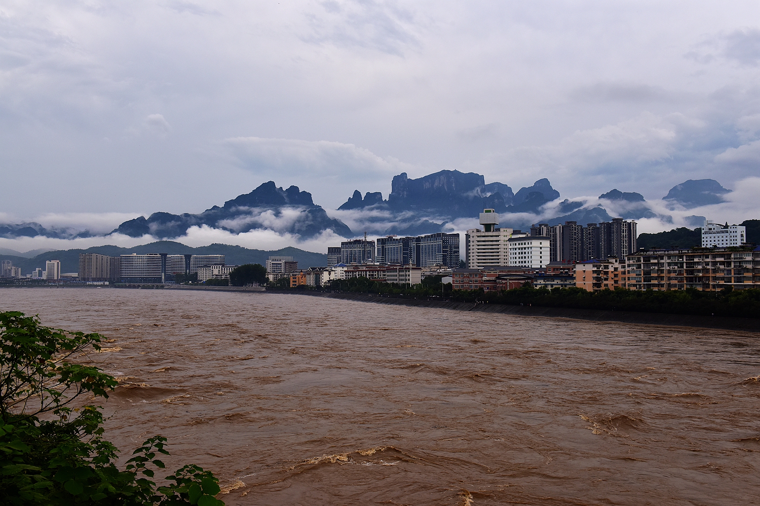 黄河之水天上来