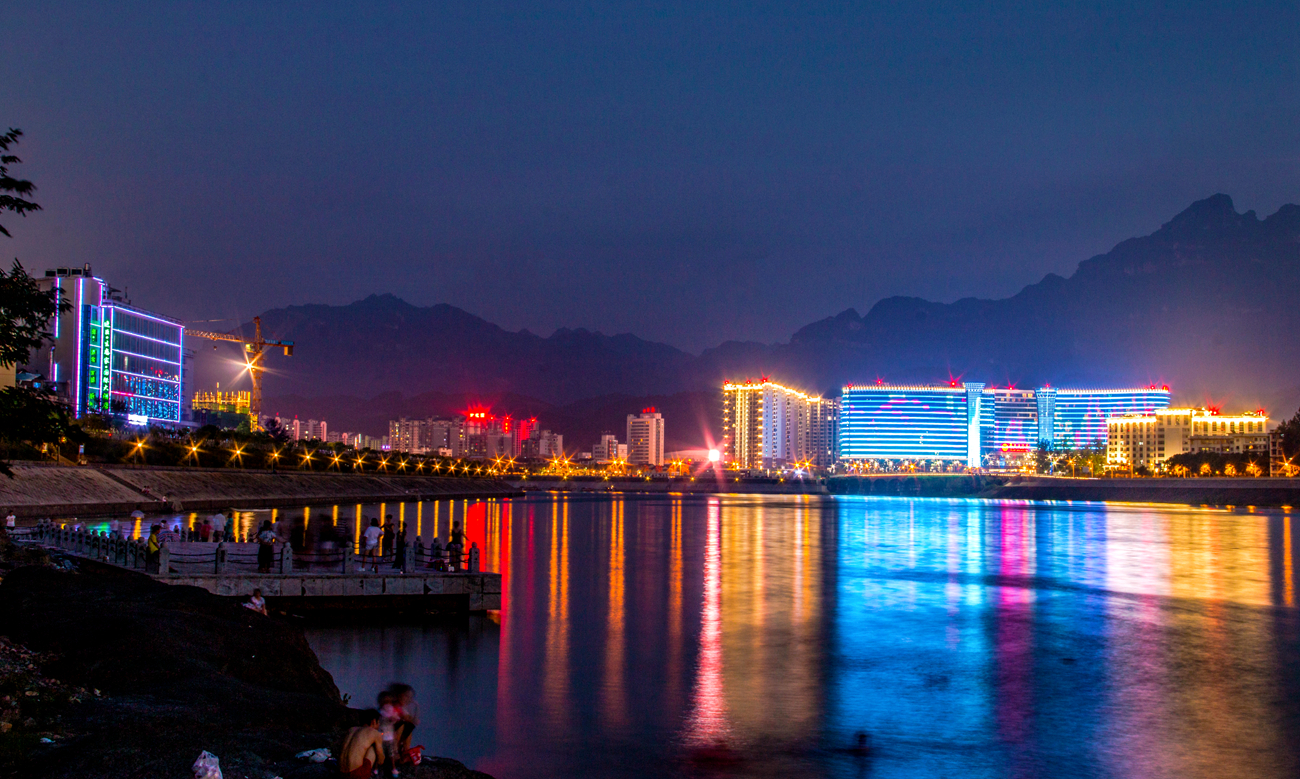 澧水河的夜色