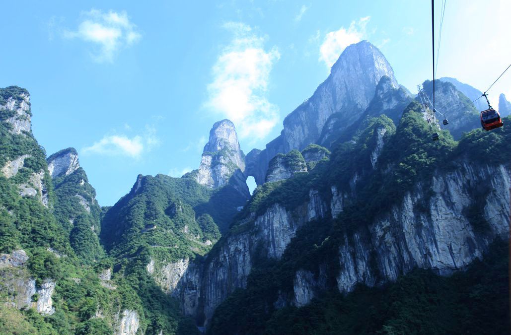 天门山清晨