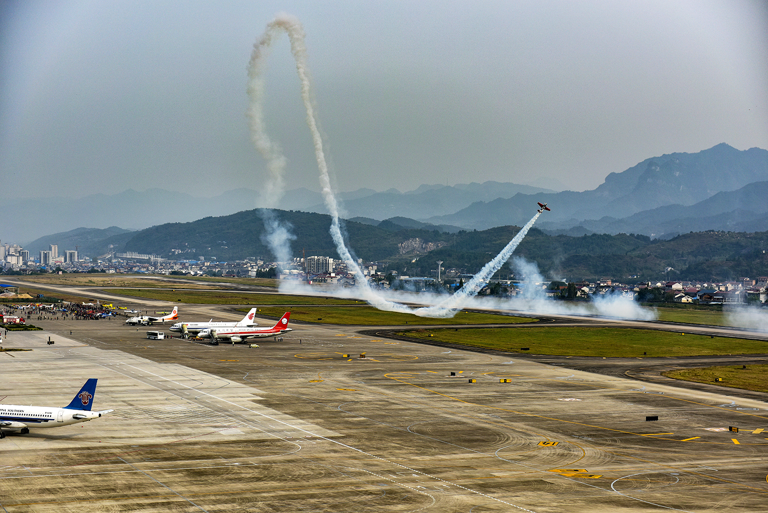 张家界航空旅游节表演
