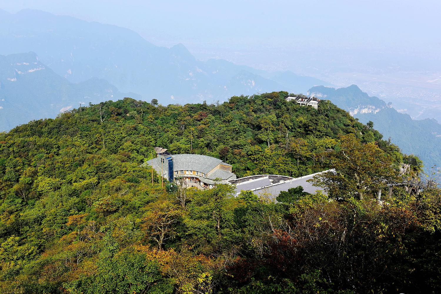 天门山秋色 
