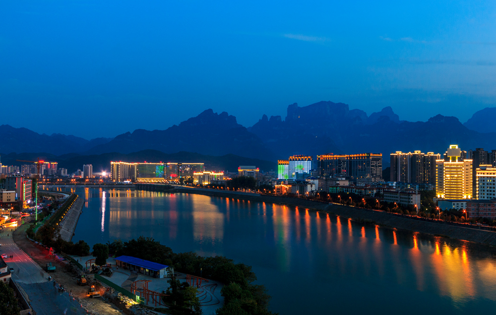 澧水河夜景