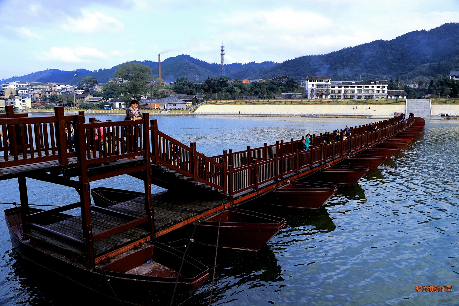 红军浮桥再现