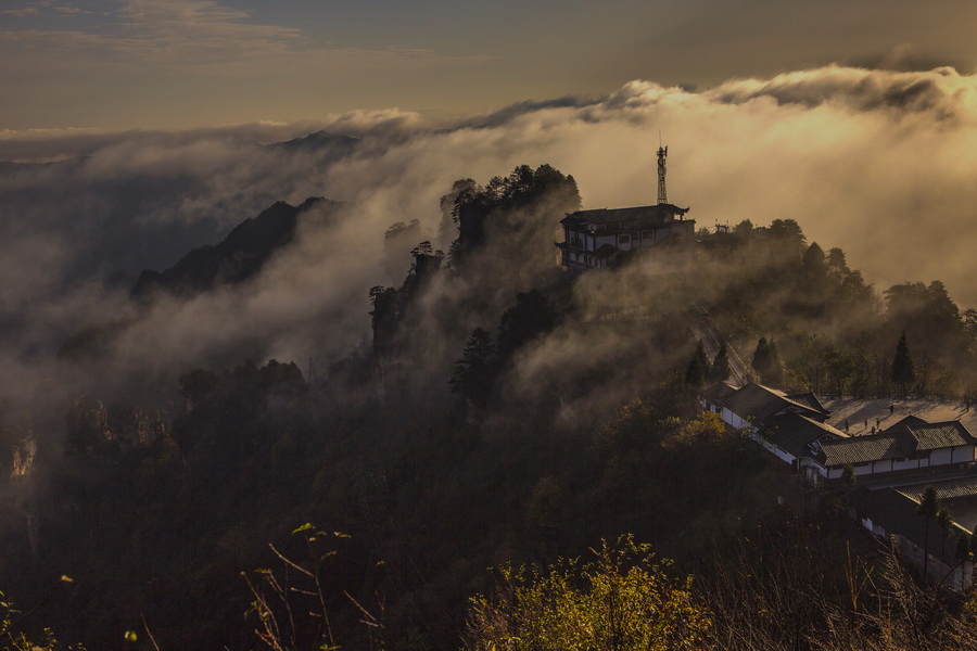 秋意天子山
