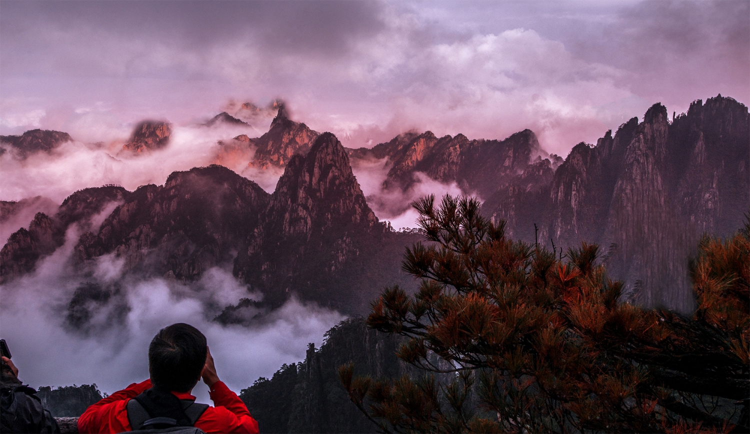 巍巍黄山