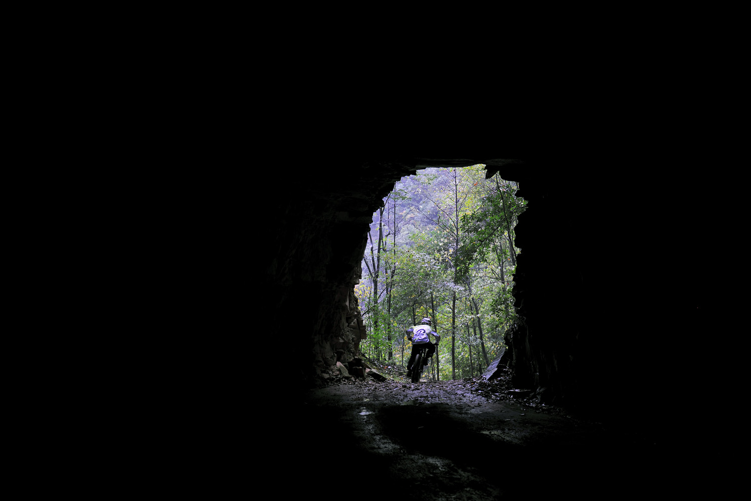 速降车手过重山