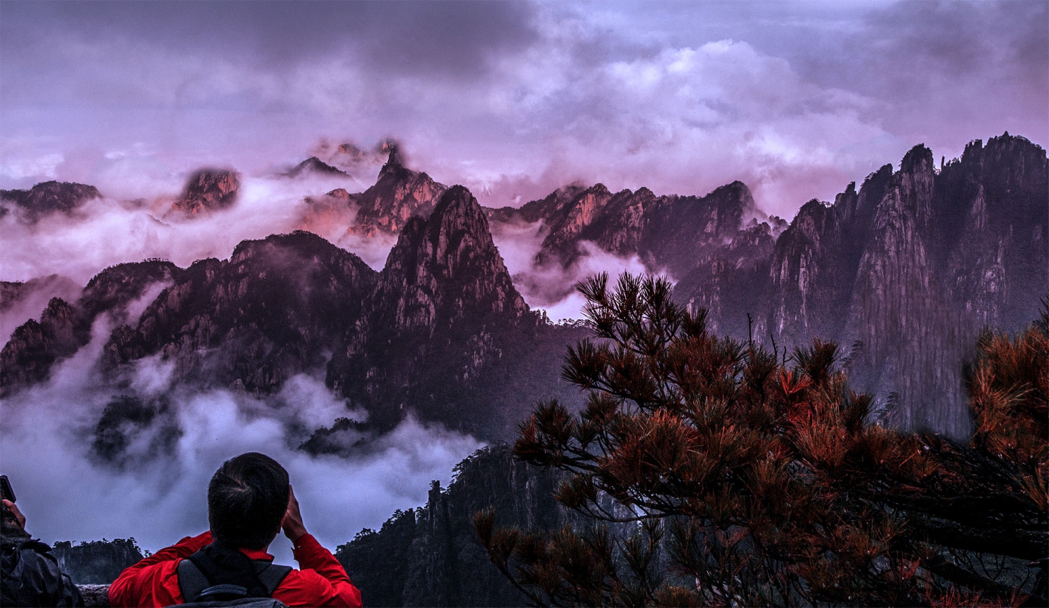 巍巍黄山