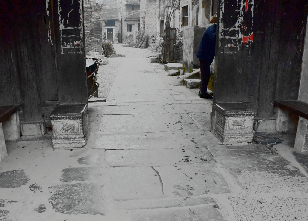 老宅青石路