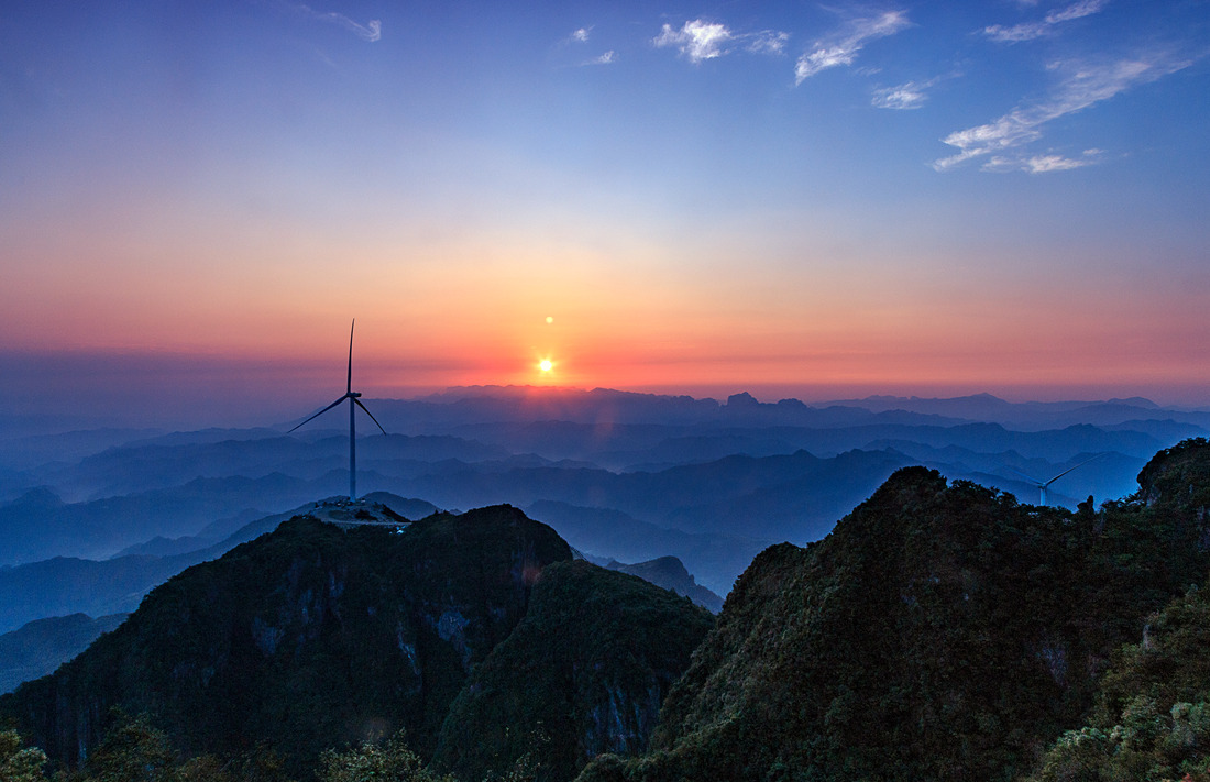 羊峰山的早晨
