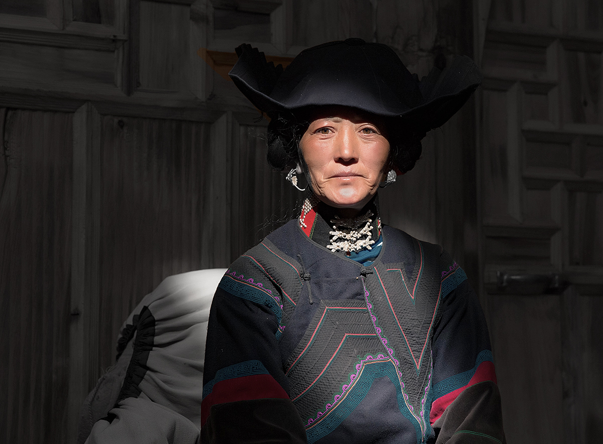彝族头人的女人