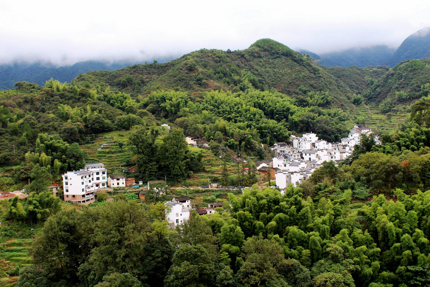 山村