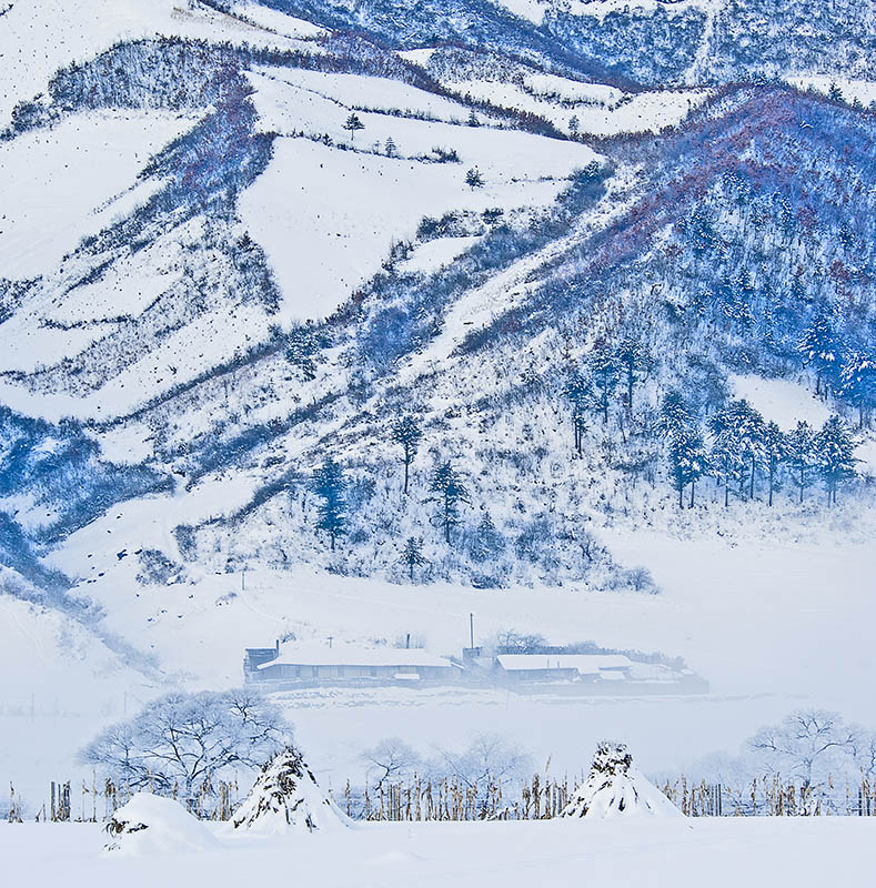 鸭绿江百里画廊