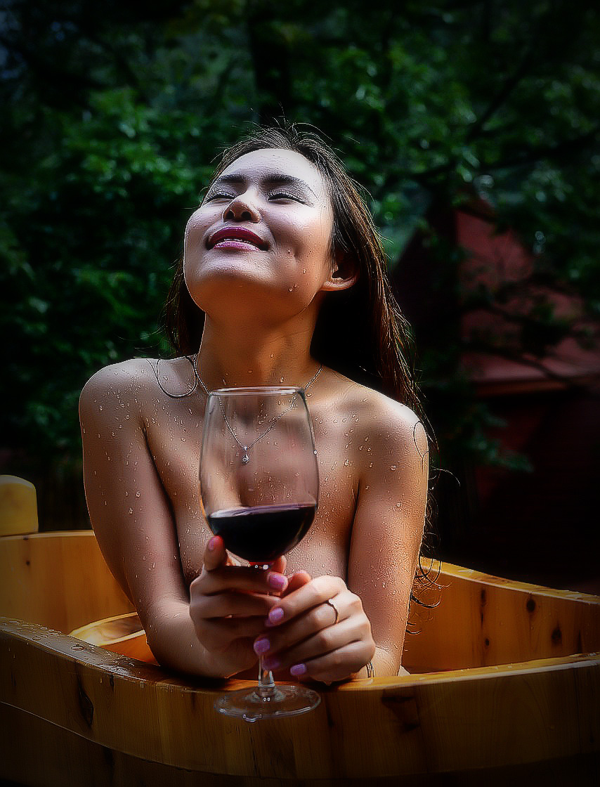 美酒一杯