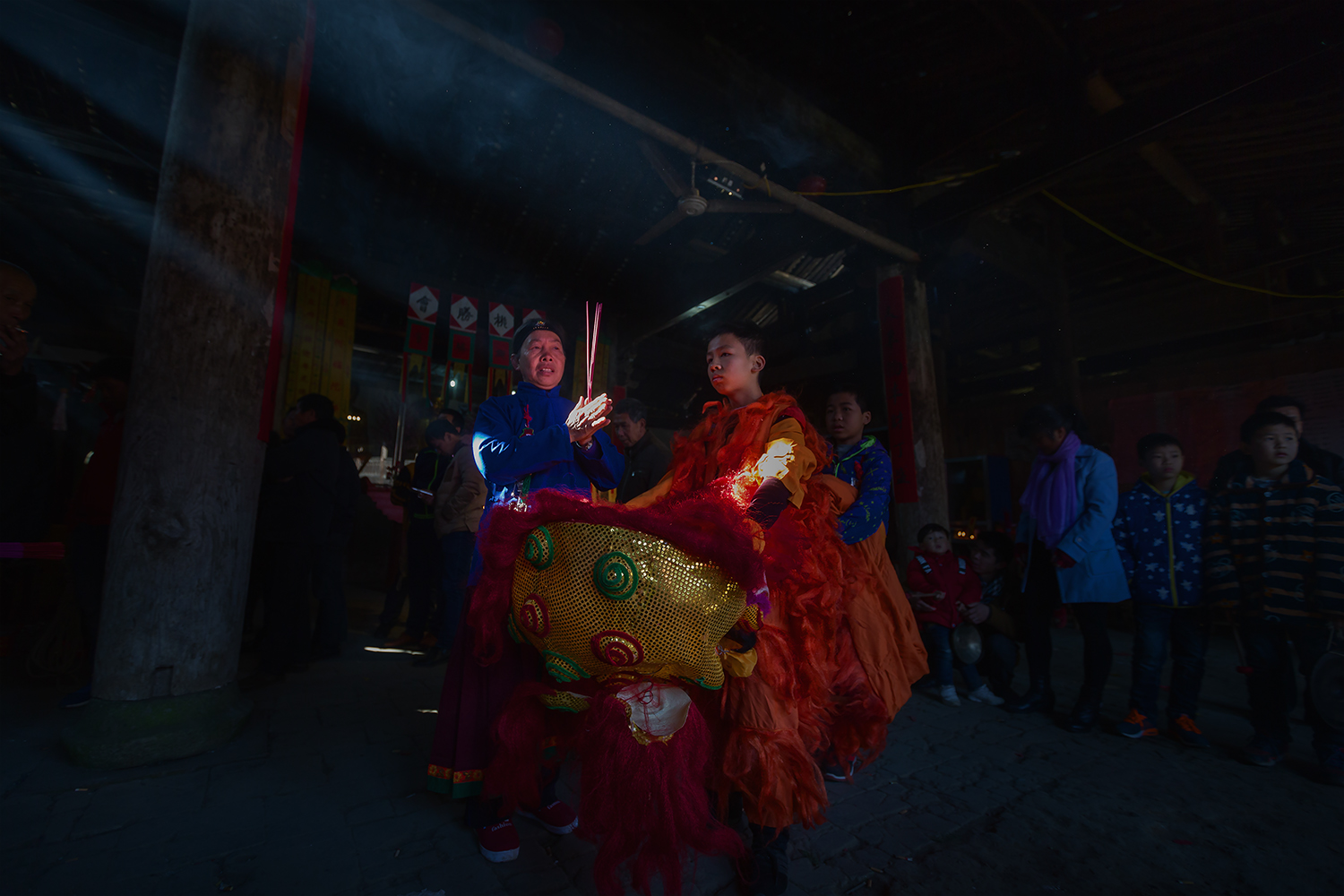 《萧鼓春祈福满门》