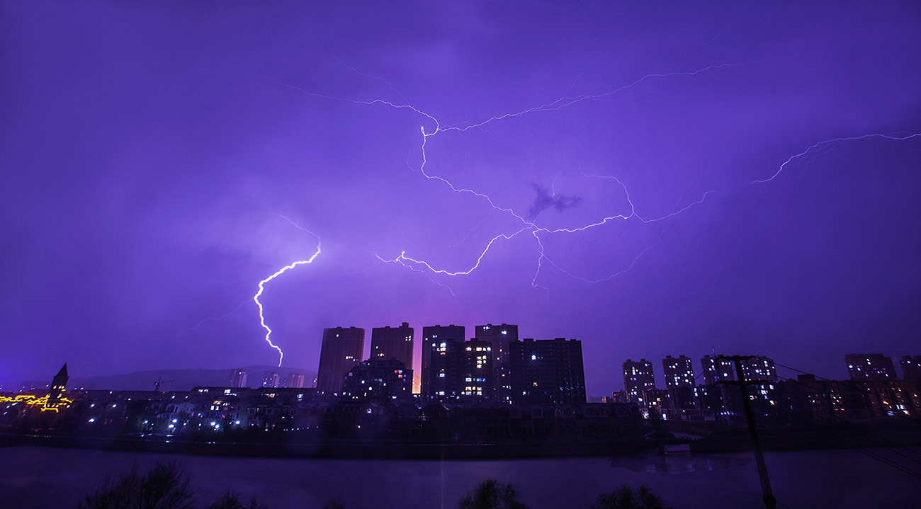 雷雨之夜