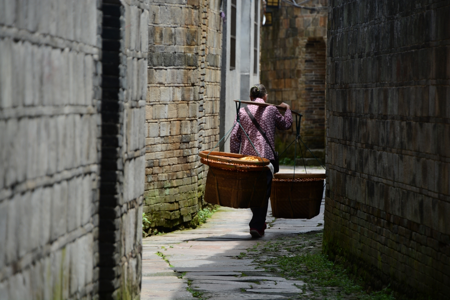 古镇小巷