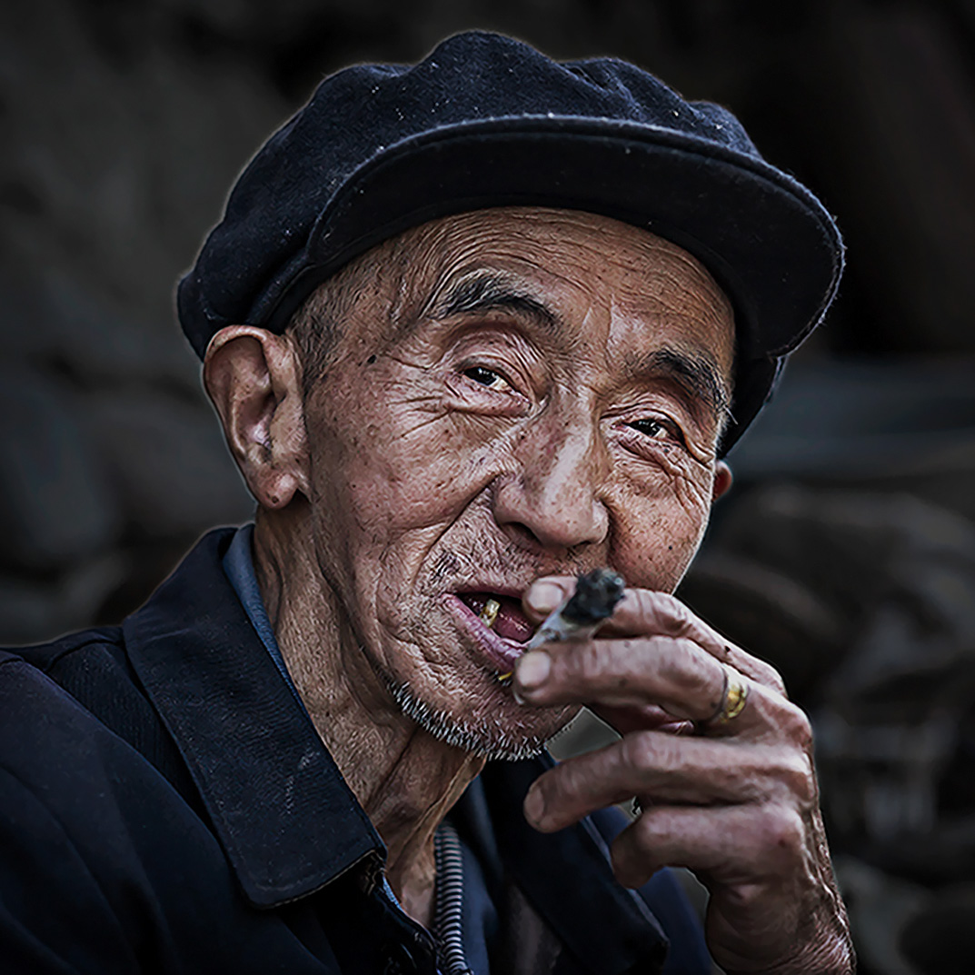 罗水老艺人