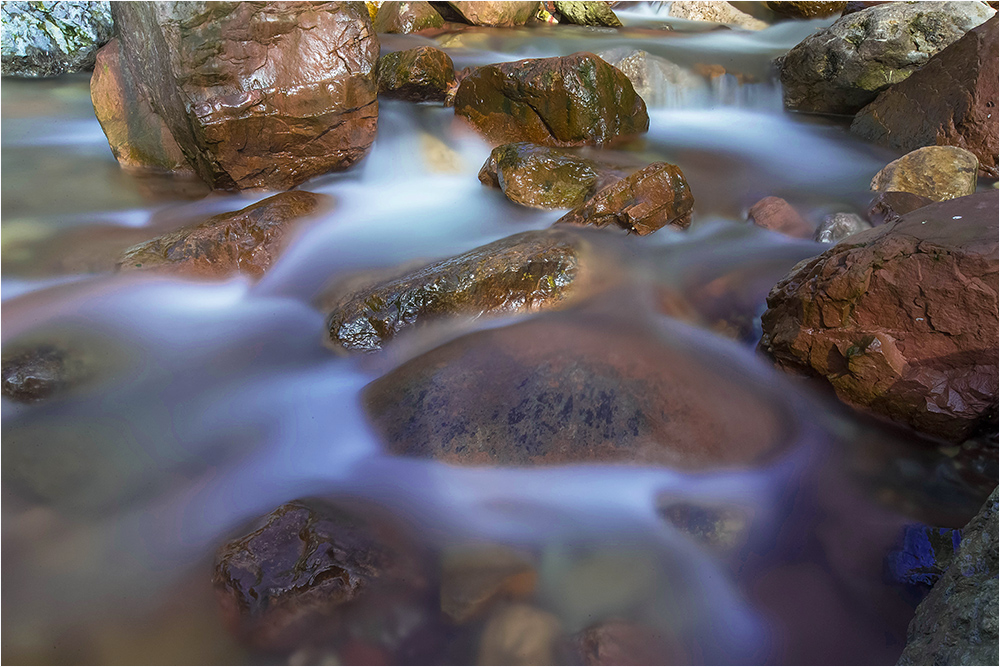 潺潺溪水石上流4