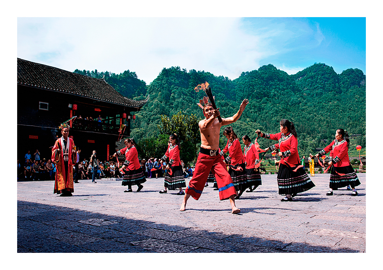 糊仓节表演1