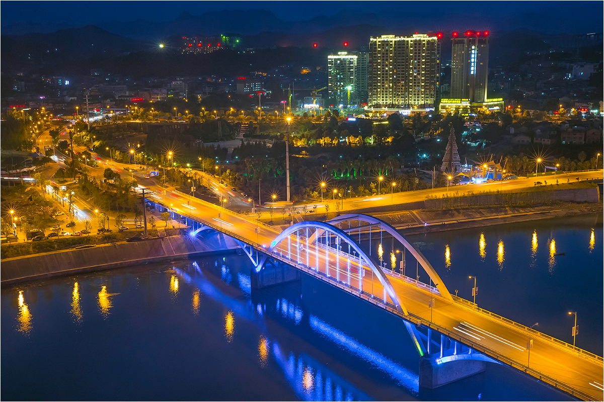大庸桥夜色