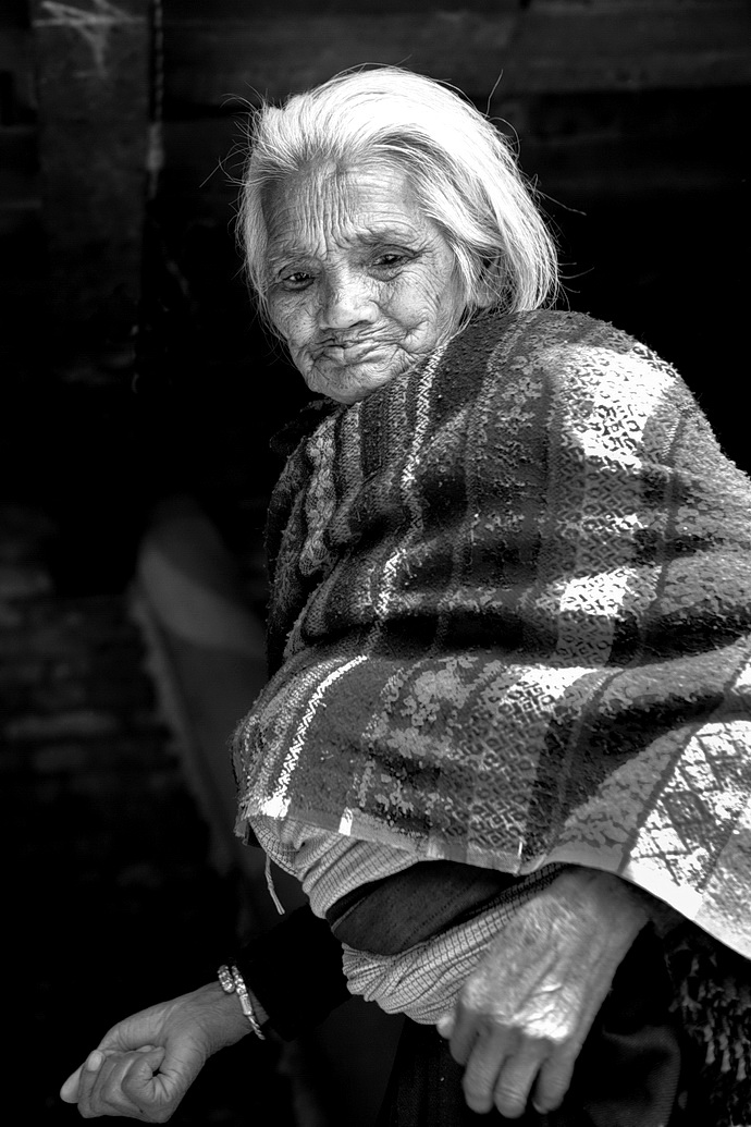 纺纱婆婆  2